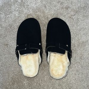 Women’s Boston Clogs